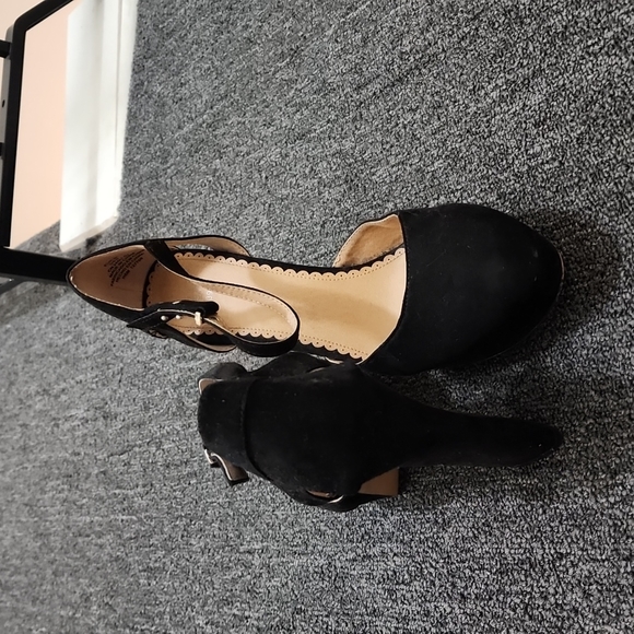 H @ M  Women heels platform shoes black suade - Picture 3 of 5